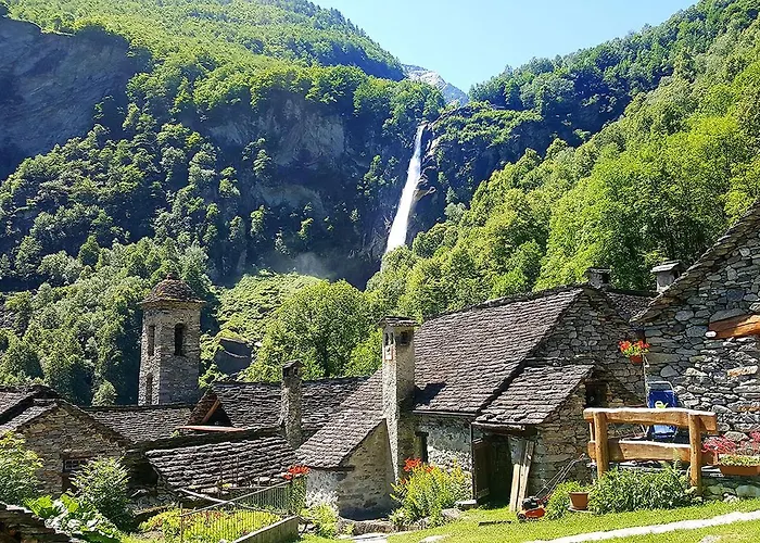 Lungolago Blu Sky * לוקרנו