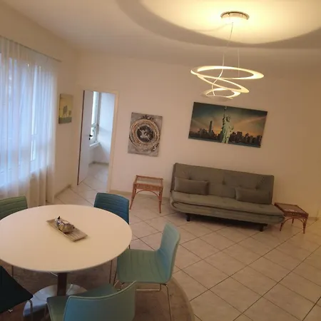 Appartamento Lungolago Blu Sky